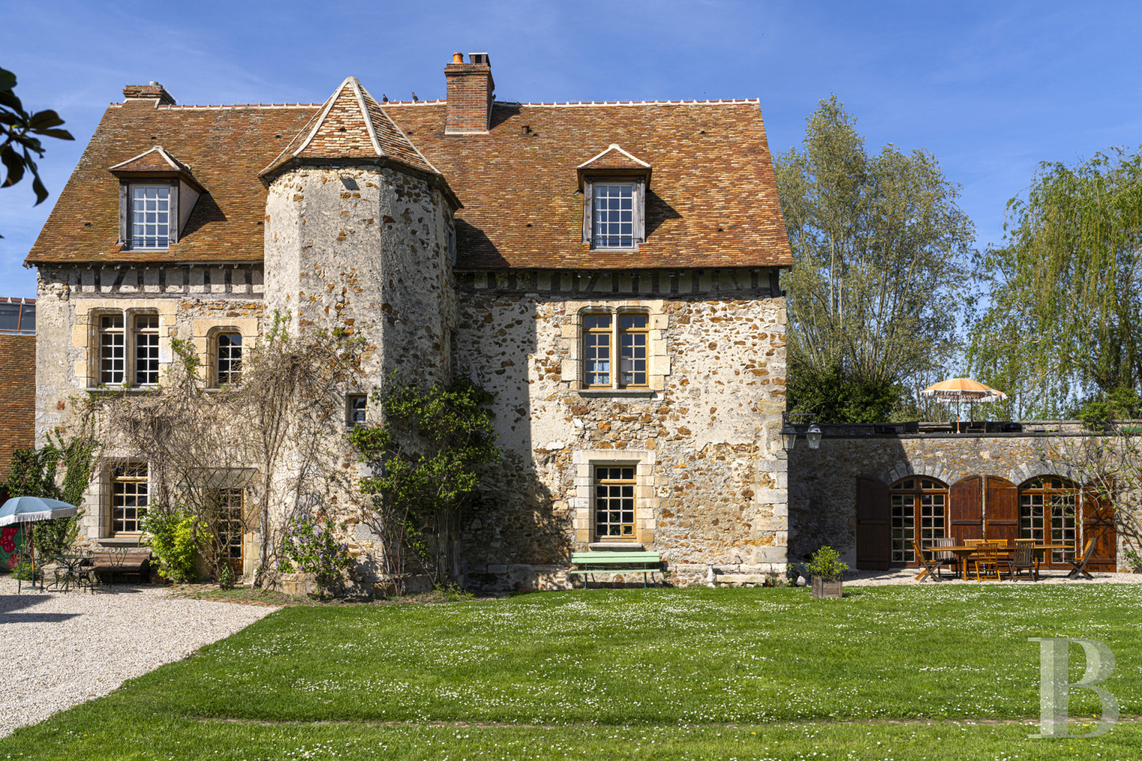 A 17th-century priory on the banks of the Seine, not far from Provins, in the Aube department - photo  n°20